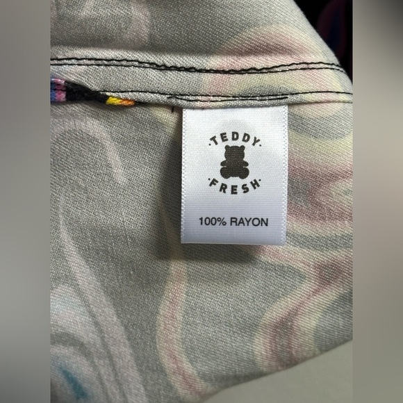 NEW Teddy Fresh Oil Spill Flame Camp Button Up Shirt in Men’s M - Picture 7 of 14